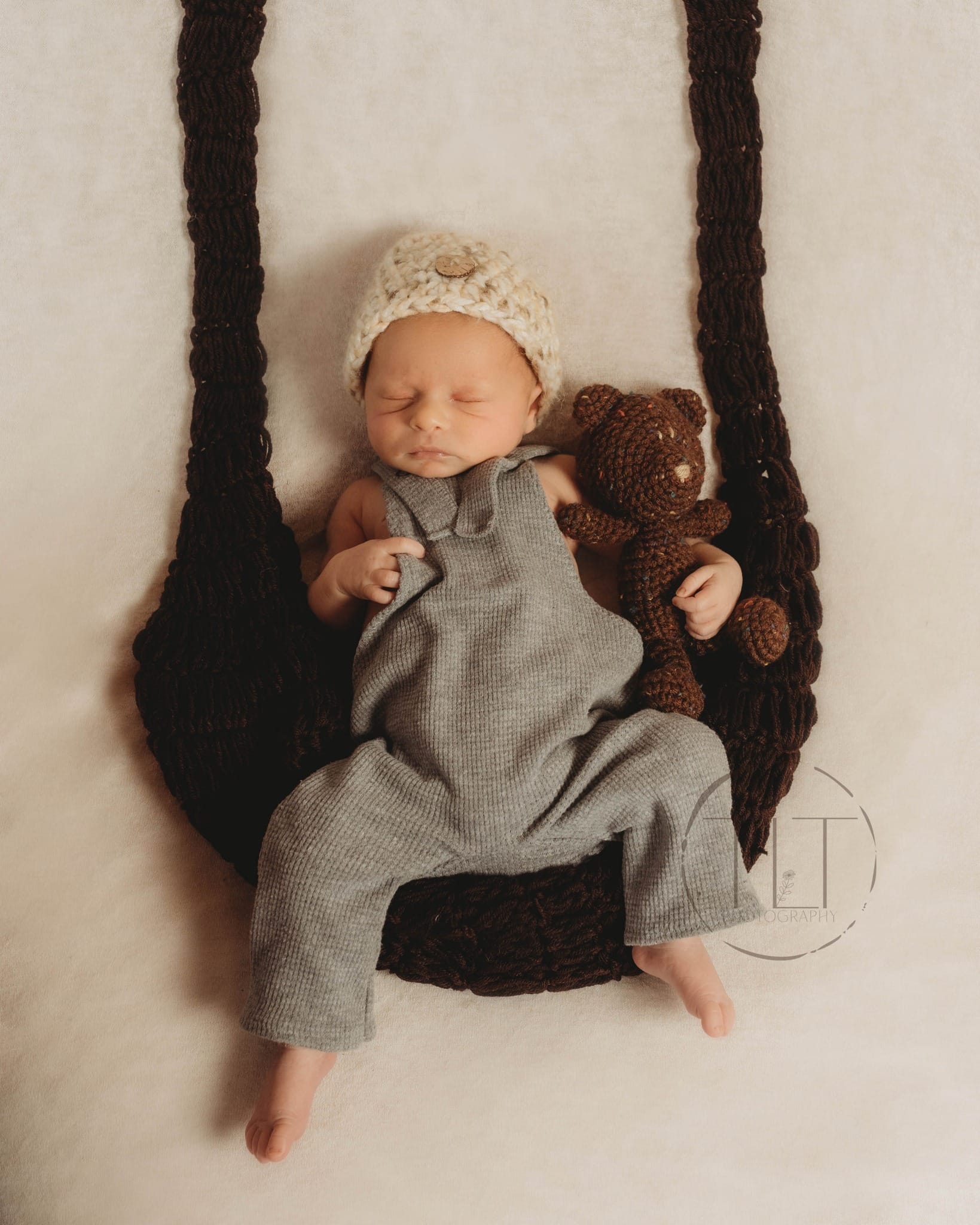 Newborn photography from the TLT Co portfolio